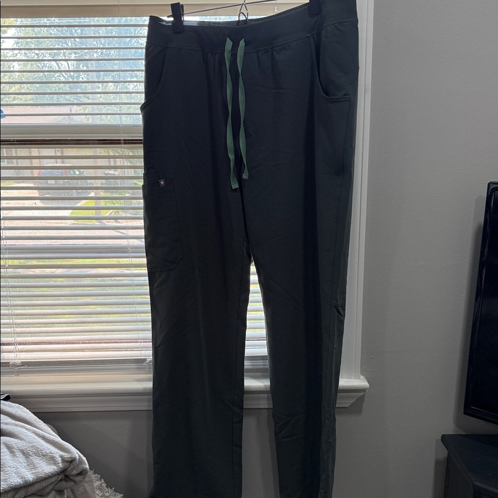 Women’s Olive Green Scrub Pants
